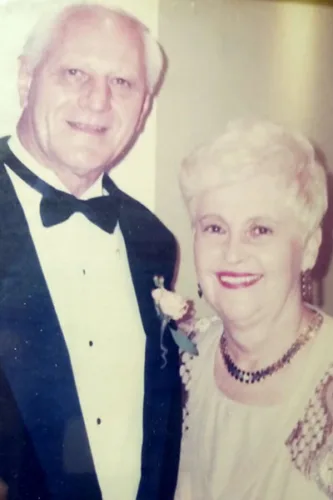 Juanita Ruth Stoshak 1936-2026